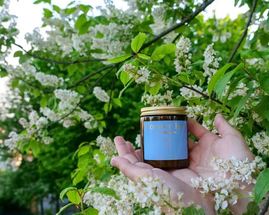 Blooming Rain scented candle, Artisan handmade soy candle